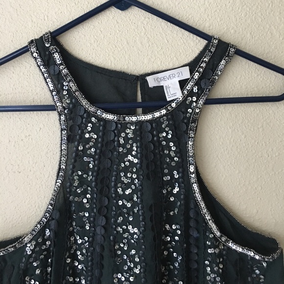Forever 21 Green sequin top - Picture 3 of 5